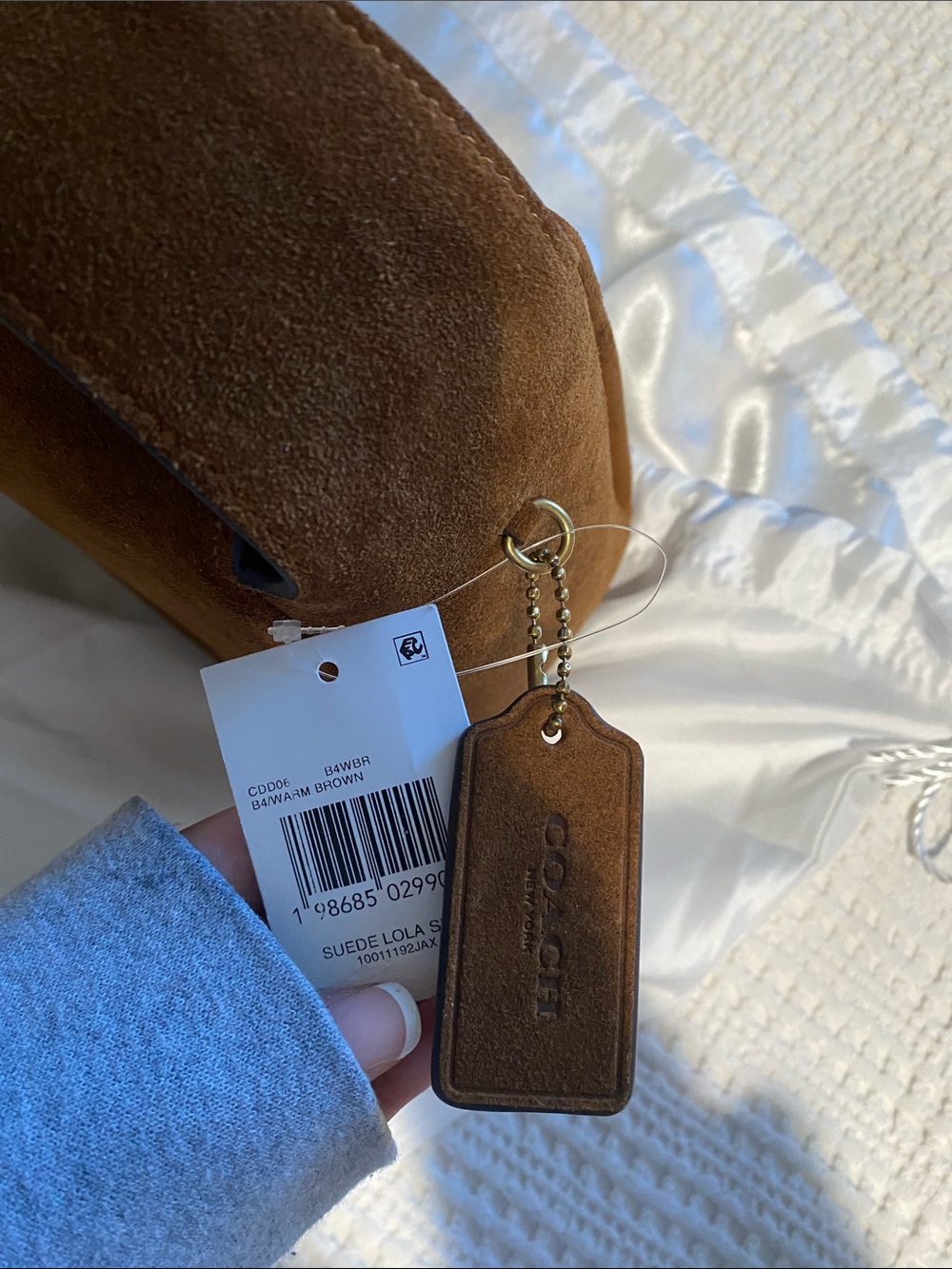 NWT Coach Suede Lola Shoulder Bag in Warm Brown Suede🐻 - Picture 14 of 14